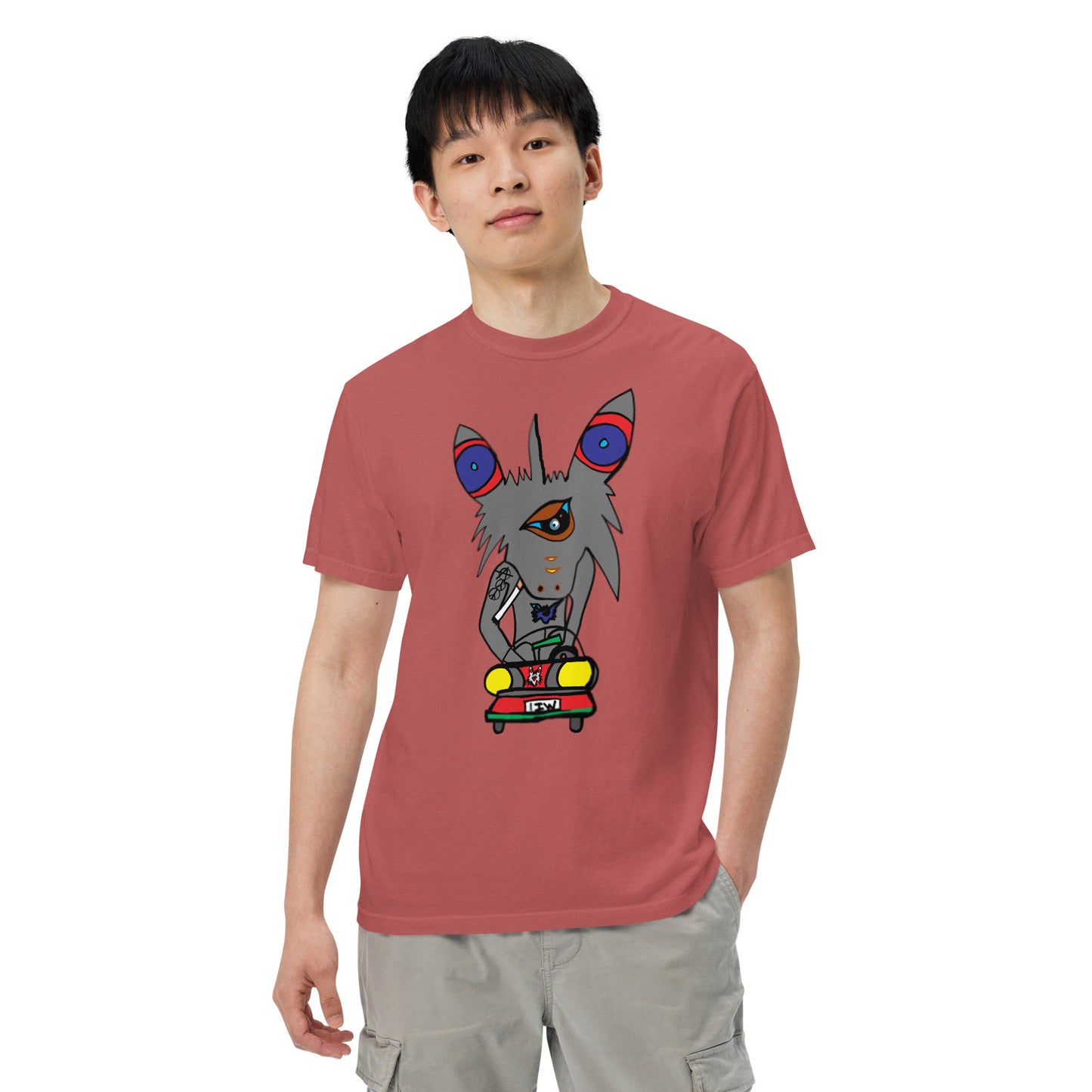 Men’s garment-dyed heavyweight t-shirt