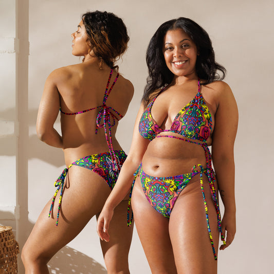 Alien Attraction All-over print recycled string bikini