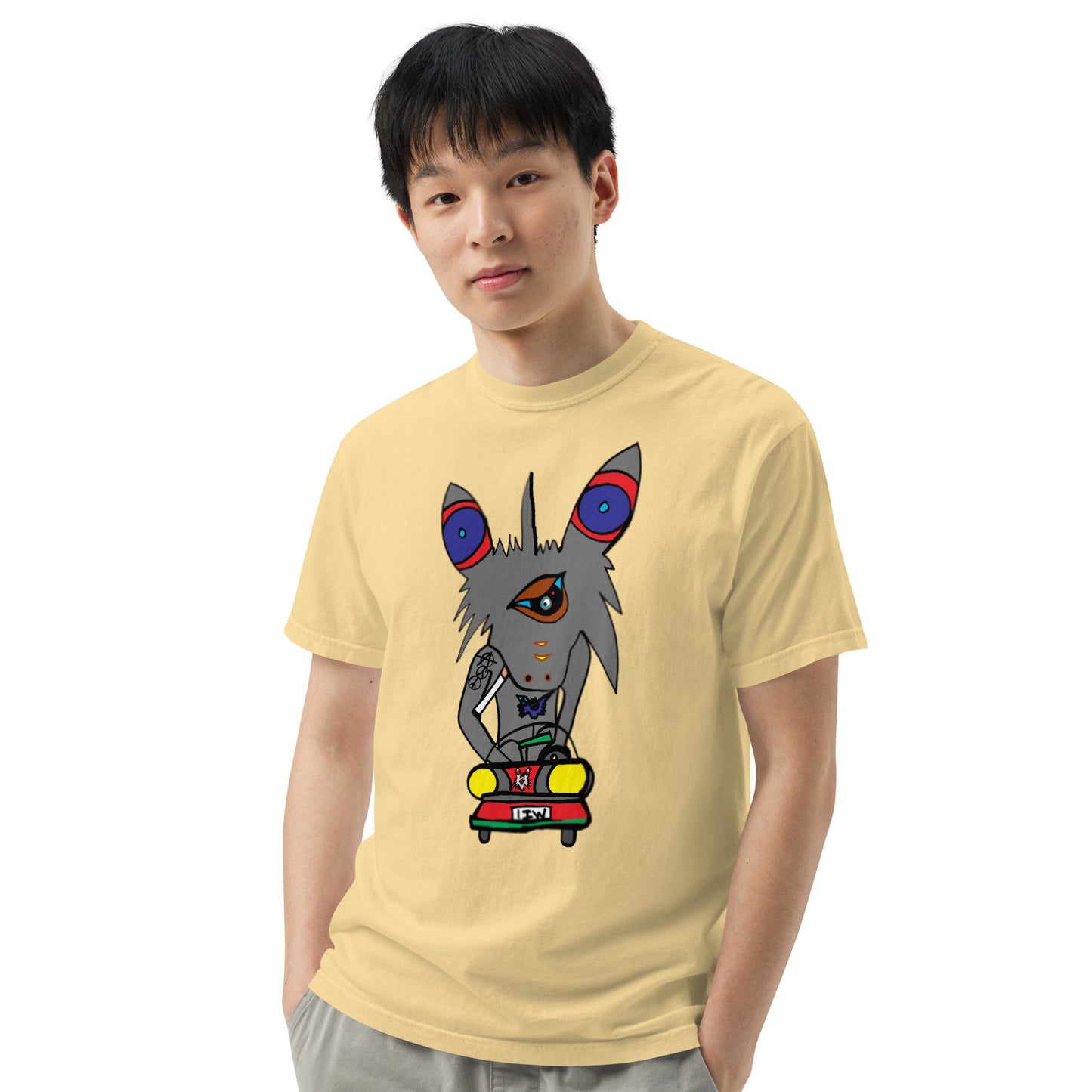 Men’s garment-dyed heavyweight t-shirt